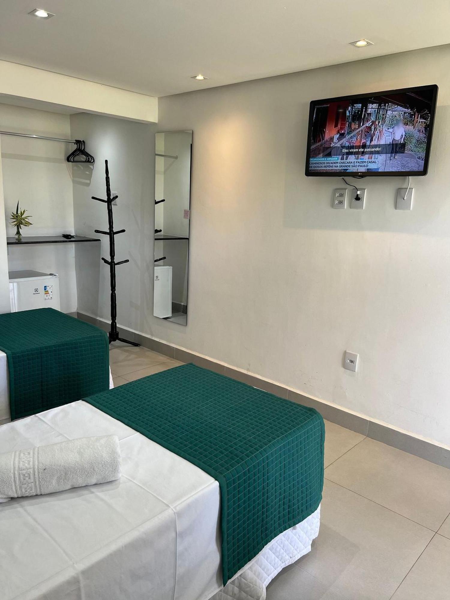 O Beira Mar Praia Hotel Esta Localizado Na Orla, Na Praia De Taperapuan, Cafe Incluso, Wi-Fi 500Mb, Piscinas, Estacionamento Privativo, Ar Condicionado Split, Smart Tv, Frigobar, 塞古罗港 外观 照片