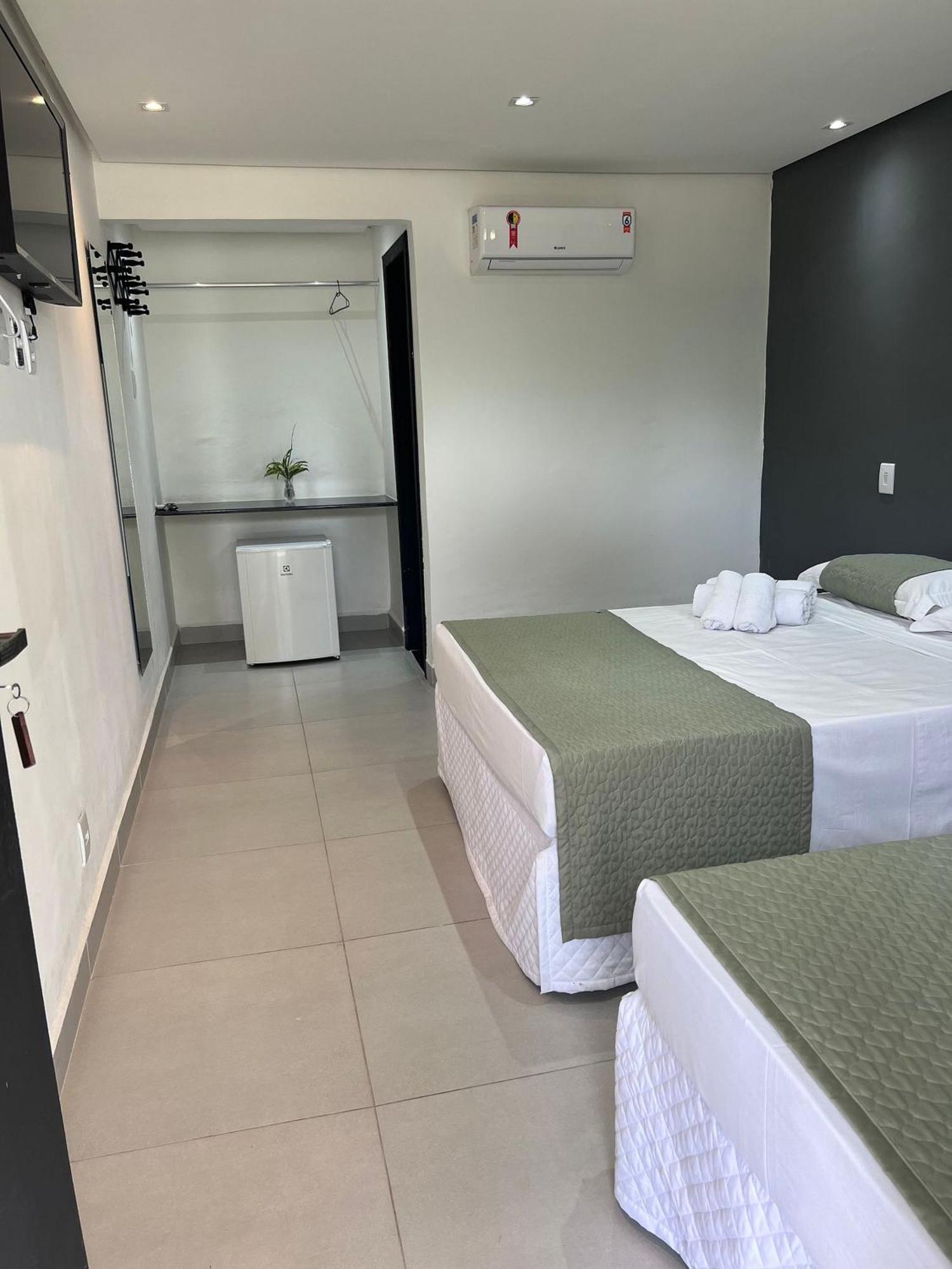 O Beira Mar Praia Hotel Esta Localizado Na Orla, Na Praia De Taperapuan, Cafe Incluso, Wi-Fi 500Mb, Piscinas, Estacionamento Privativo, Ar Condicionado Split, Smart Tv, Frigobar, 塞古罗港 外观 照片