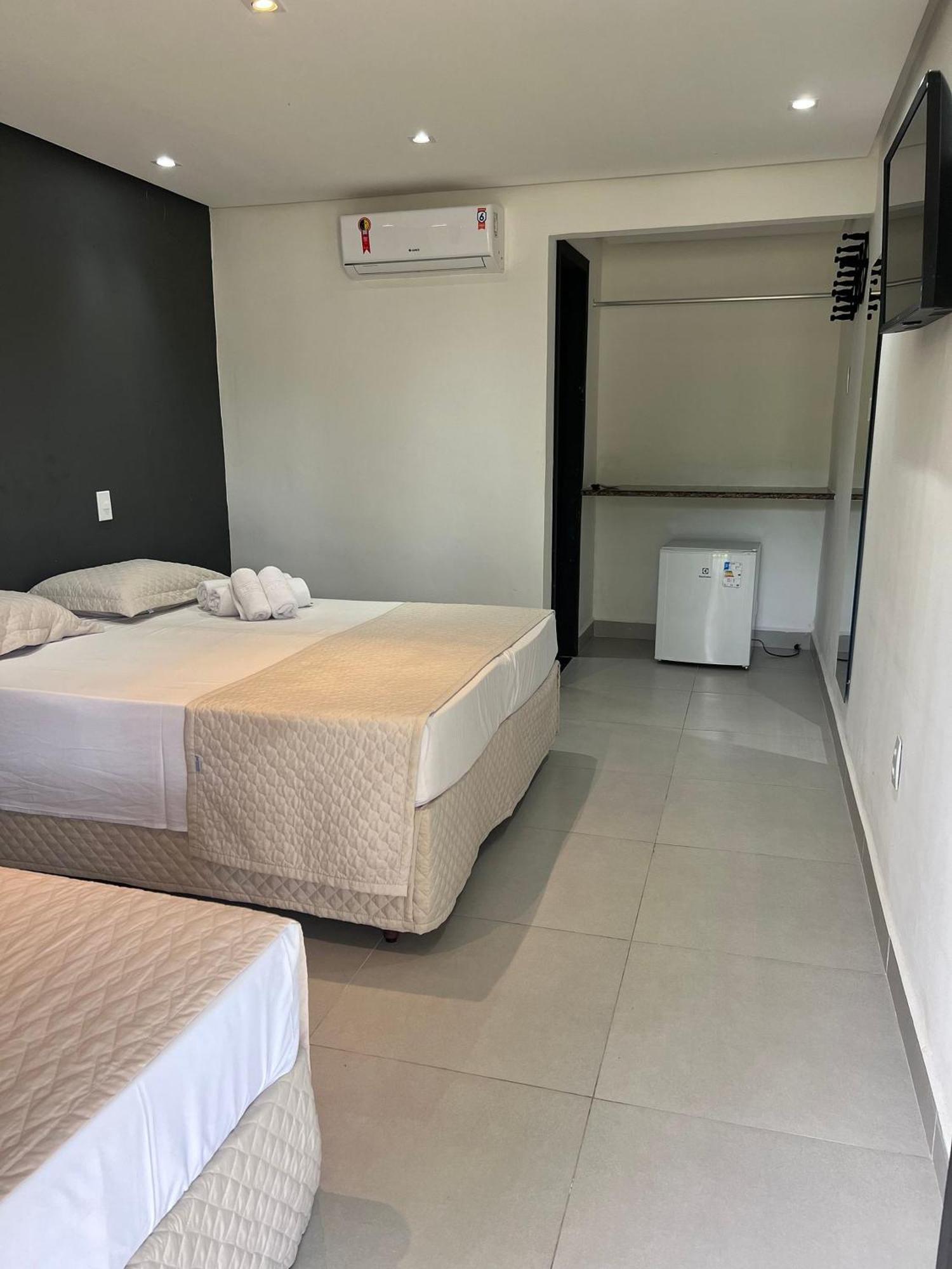 O Beira Mar Praia Hotel Esta Localizado Na Orla, Na Praia De Taperapuan, Cafe Incluso, Wi-Fi 500Mb, Piscinas, Estacionamento Privativo, Ar Condicionado Split, Smart Tv, Frigobar, 塞古罗港 外观 照片